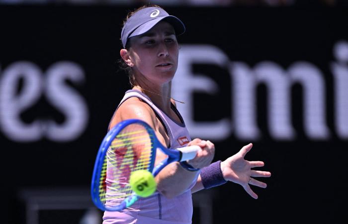 Coco Gauff escapes Belinda Bencic at Australian Open to snap Grand Slam exit streak