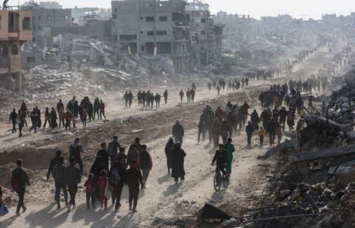 Ceasefire comes into effect in Gaza: thousands of Palestinians on their way home amid absolute desolation