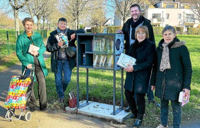 In Saint-Avé, three new book boxes installed in the town