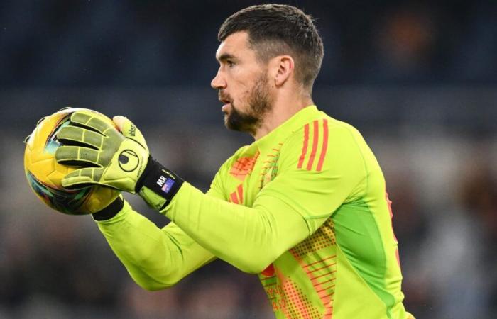 Lens in advanced negotiations with a new goalkeeper, the file soon closed?