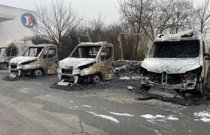 Damaged buildings, vans set on fire… night of urban violence in the Saugeraies district of Mâcon