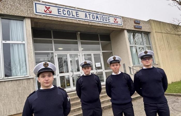 Unique site in France, the Cherbourg atomic school trains in French nuclear defense