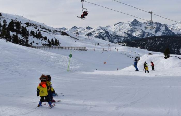 Serious chairlift accident in the Spanish Pyrenees