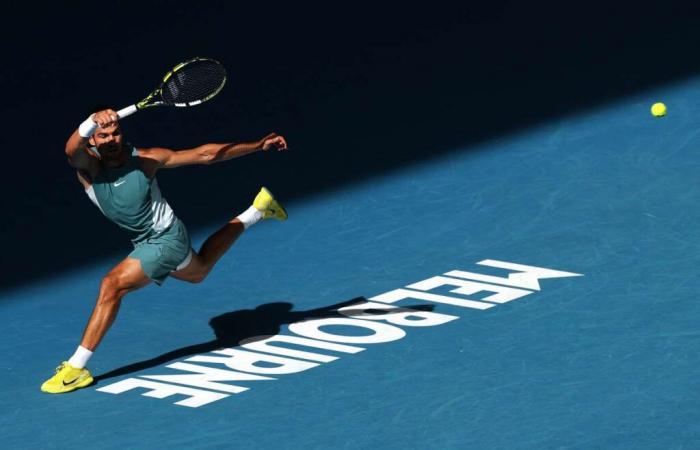 Australian Open: Alcaraz faces Djokovic in quarterfinals