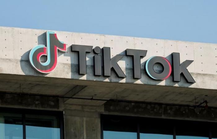 TikTok is inaccessible in the United States, shortly before the entry into force of a ban law