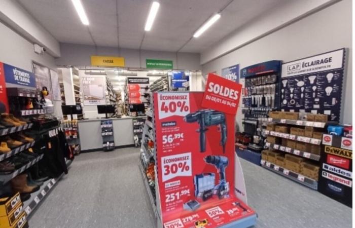 Screwfix reaches the milestone of 30 stores in France