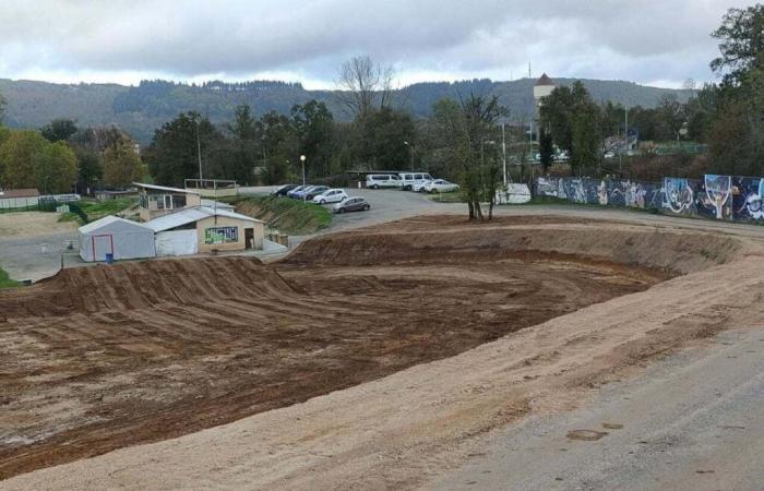 an XXL Elite French Championship in Lacapelle-Marival on a new motocross circuit