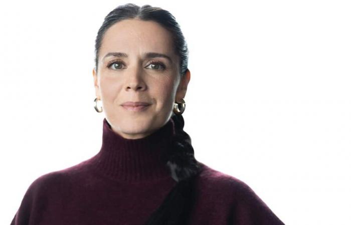 Mélissa Désormeaux-Poulin wants her daughters to go to school despite their profession as an actress