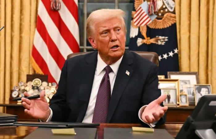 Customs tariffs of 25% from February 1, says Donald Trump