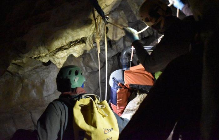 In one of the largest caves in Gard, explorers dive to bring back the unknown