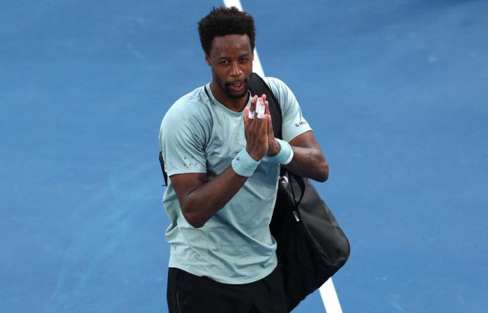 Gaël Monfils retires against Ben Shelton in the round of 16 at the Australian Open