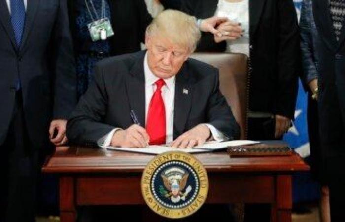 the first decrees signed by Donald Trump