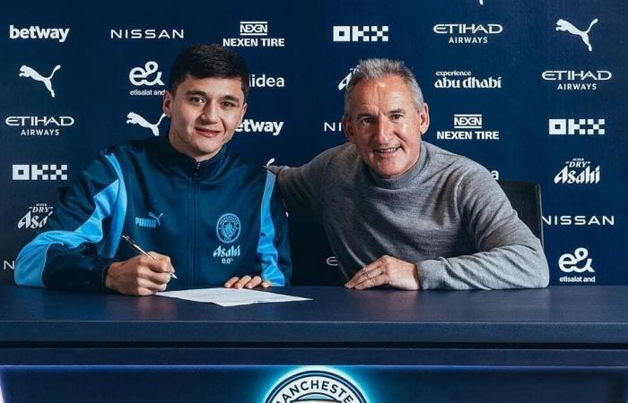 Khusanov leaves Lens and signs for Man City until 2029 (off)