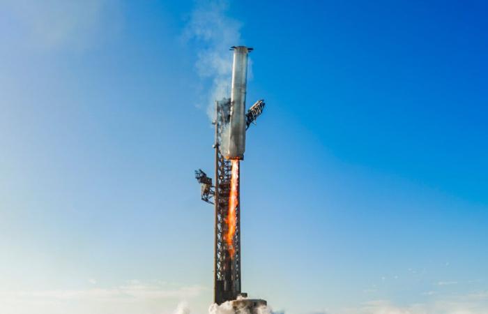 Starship: breathtaking photos of the capture of the giant rocket