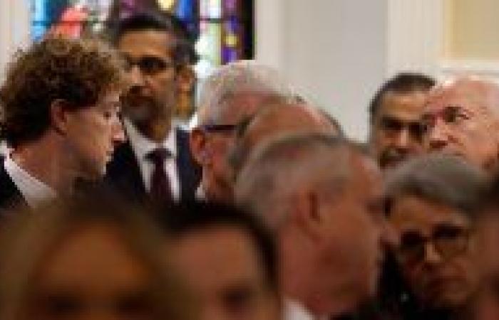 Zuckerberg, Bezos attend St. John’s church service in D.C. – NBC New York