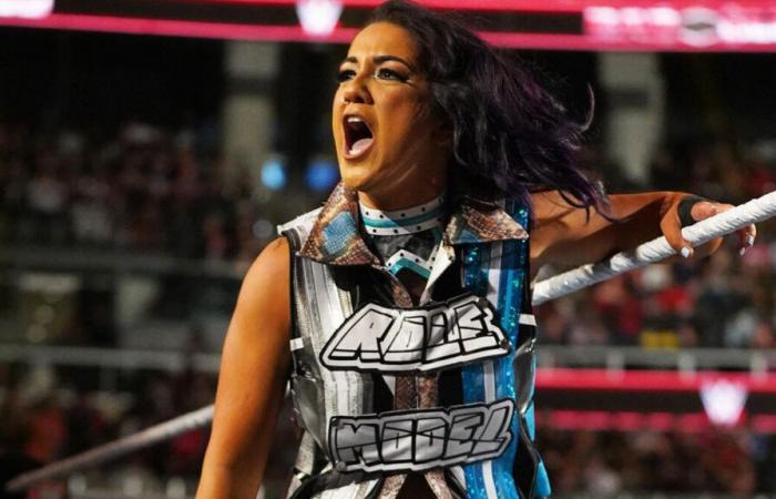 Bayley returns to the WWE RAW roster