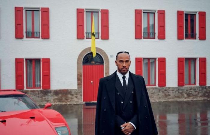 Lewis Hamilton takes his first steps at Ferrari