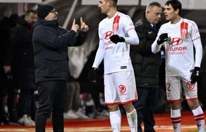 National. AS Nancy Lorraine: whistles that don’t go through