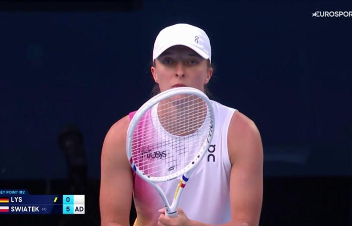 Świątek quickly defeated Lys. The Polish woman's showpiece match at the Australian Open