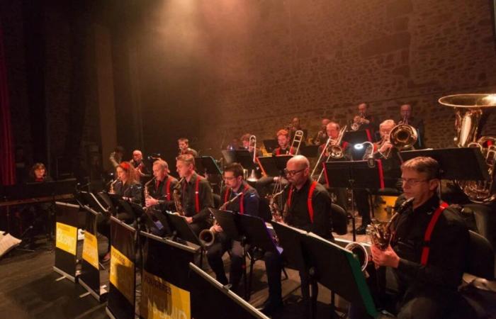 The Fougères big band at the Victor-Hugo theater on January 31