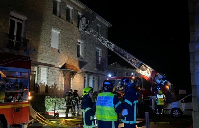 Haute-Loire. A person seriously burned in the fire of a building in Raucoules