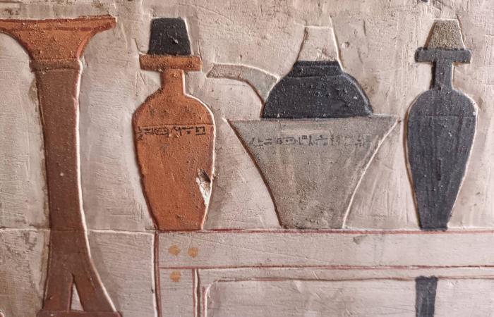 In Saqqara, excavations reveal the multicolored tomb of an Egyptian doctor