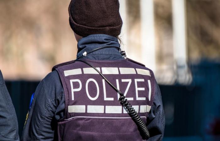 Lured out of his home, 13-year-old boy stabbed in Germany: seven suspects arrested