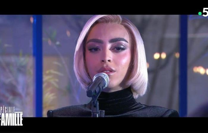 Bilal Hassani unveils his new song “La question” live, and it’s heartbreaking