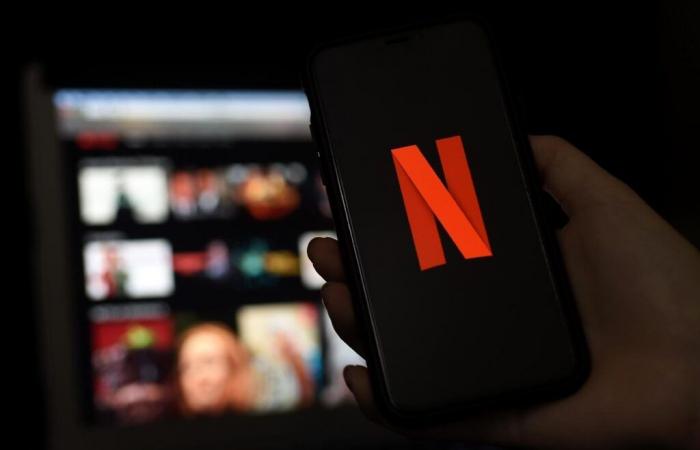 Netflix exceeds 300 million subscribers and increases prices