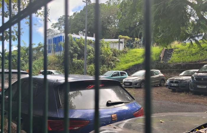 Intrusions and thefts from a Guadeloupe national police parking lot cause a stir