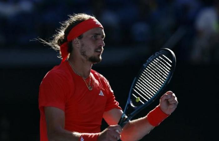 Alexander Zverev dismisses Tommy Paul and advances to the semi-finals of the Australian Open