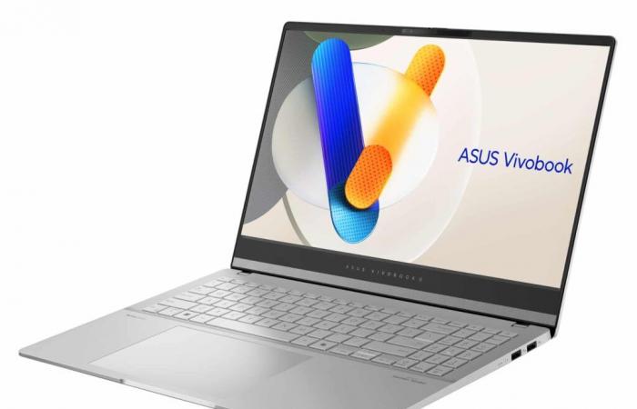 Sales €959 Asus Vivobook S 15 OLED S5506UA-DRMA005W, High Definition & Fidelity OLED 2.8K laptop PC Lightweight thin silver under high-performance Ryzen 7 8845HS