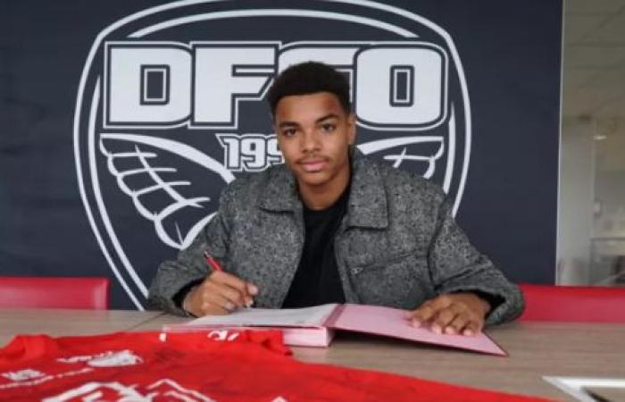 Mercato: trained at TFC, Alexis Ntamack signs his first professional contract… at DFCO – LesViolets.Com