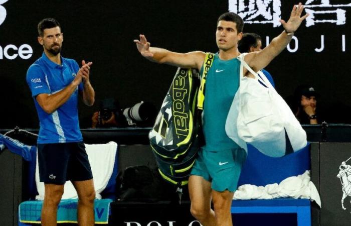 Australian Open > Novak Djokovic responds to Carlos Alcaraz: “I feel sorry for him. I felt that he looked at me more than he looked at himself. I understand that it is not pleasant to play against someone who we don’t know if he’s going to give up or not.”