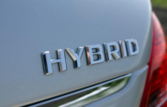 A European automobile market in slow motion in 2024, hybrid models have taken control