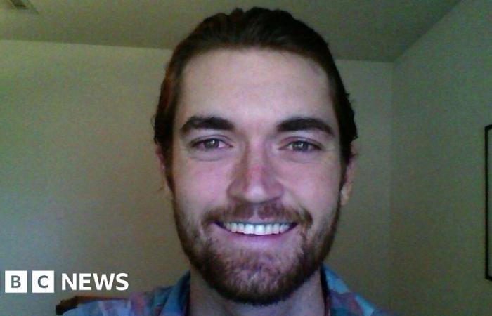 Trump pardons Silk Road creator Ross Ulbricht