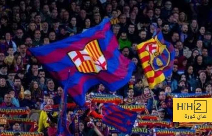 Pictures: Barcelona fans ignite the atmosphere outside Benfica stadium