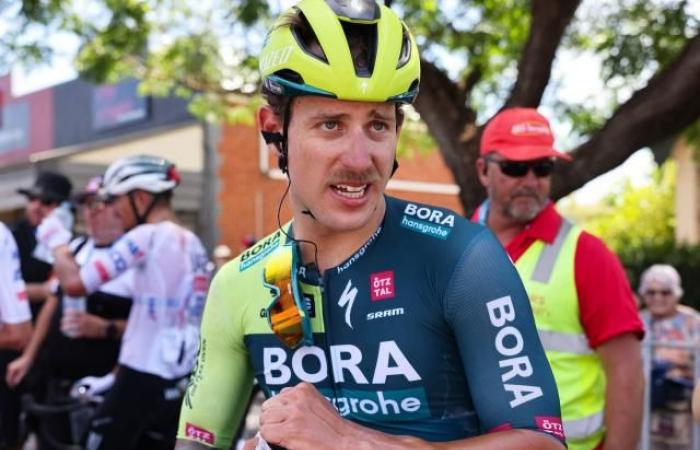 Australian Sam Welsford wins the first stage of the Tour Down Under