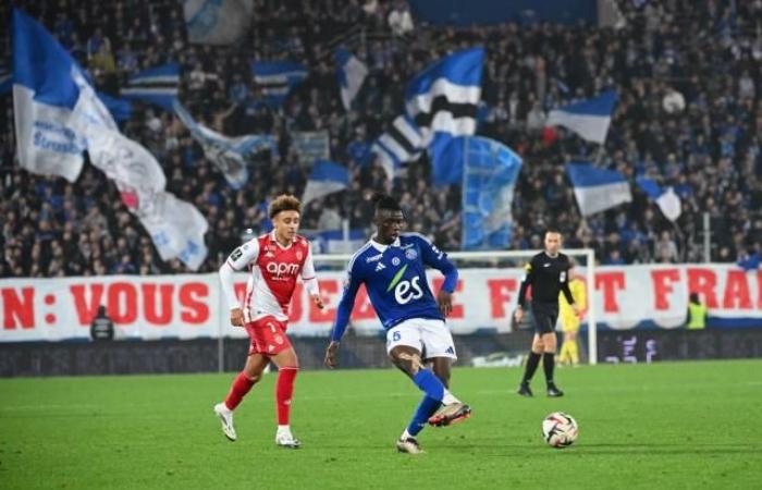 Abakar Sylla (Strasbourg) targeted by Nantes