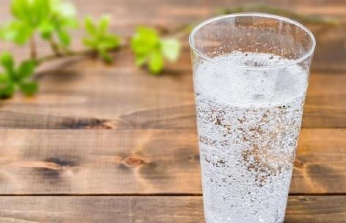 Sparkling water and weight loss: the effects remain minimal