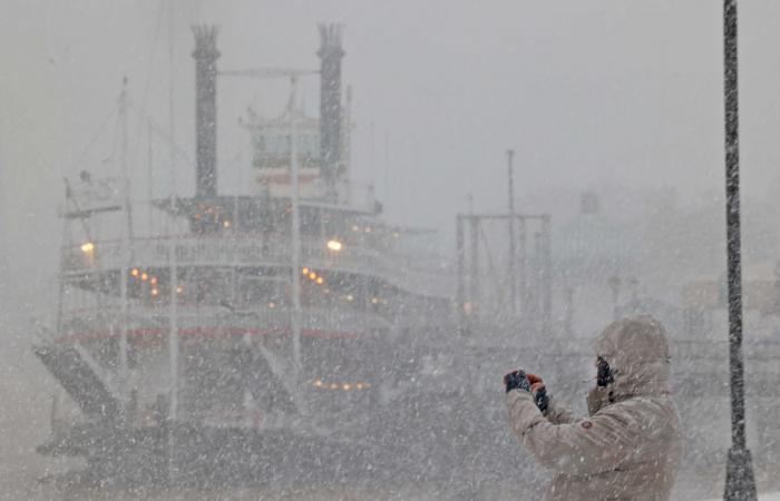 Photos of the rare winter storm blanketing the South in snow