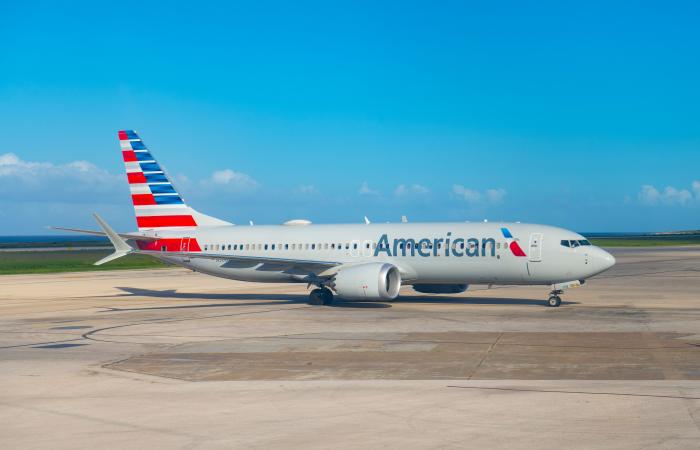 American Airlines Boeing 737 MAX 8 Blows Both Tires Upon Landing At Kingston Argyle Int’l Airport