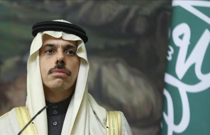 Saudi Arabia calls for lifting sanctions on Syria