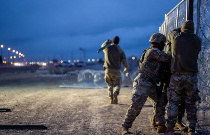 Trump sends 1,500 additional troops to the border with Mexico