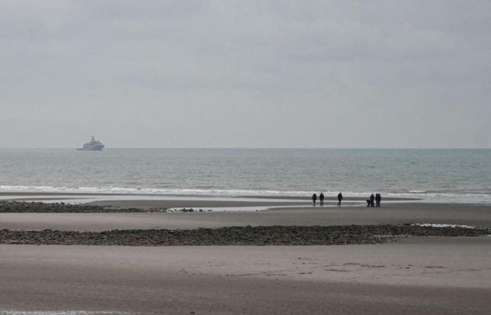 A young man found dead on a beach in Pas-de-Calais this Wednesday