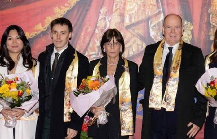 Stéphanie of Monaco is over the moon: her son Louis and his wife Marie shine alongside her at the closing of a symbolic event!