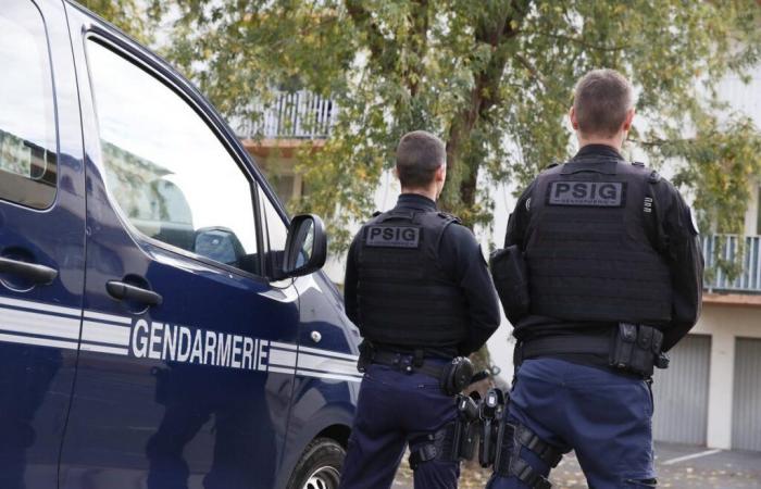 a Landais violently gendarmes came… for his son