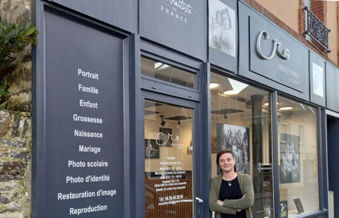 Portrait photographer, Coralie opens her studio in Cotentin