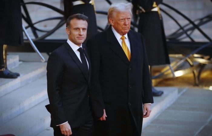 What relationship for Trump and Macron, confessions of Amandine's mother and Emmaüs changes image