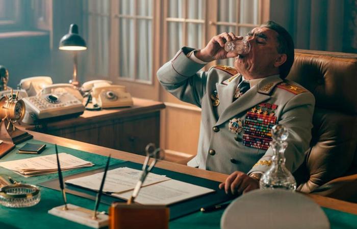 “Whiskey on the rocks”, on Disney +: a political comedy that can quickly get drunk – Télérama.fr